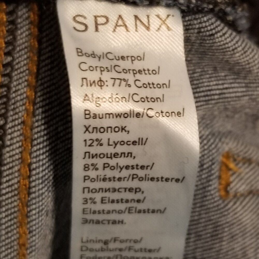 Spanx Flare Jeans Women's Size S Cropped Dipped Raw Hem Stretch (27x25.5) 20231R - Picture 6 of 7